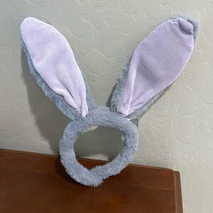 Plush Bunny Ear Headband - Light Gray with Pale Lilac Inner Ears
